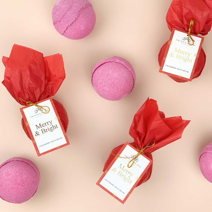 Merry & Bright Christmas Bath Bomb - Cranberry Scent